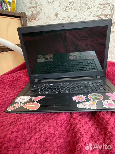 Ноутбук Lenovo Ideapad 300 17isk