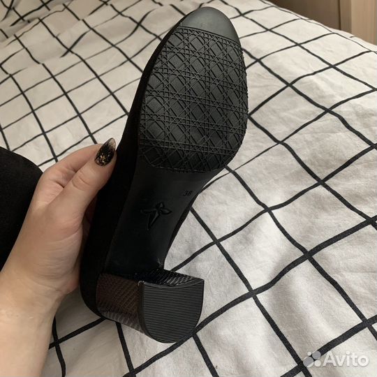 Туфли на высоком каблуке кожа 37/38