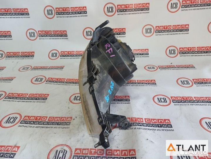 Фара правая honda stepwgn