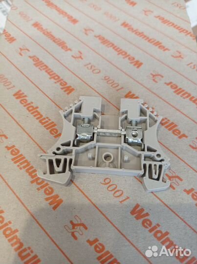 1020100000 Клемма винтовая WDU 4мм