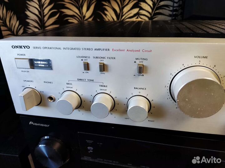 Усилитель Onkyo Integra A 815 GT /ресивер Nad 744