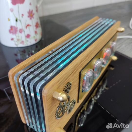 Часы настольные. nixie clock