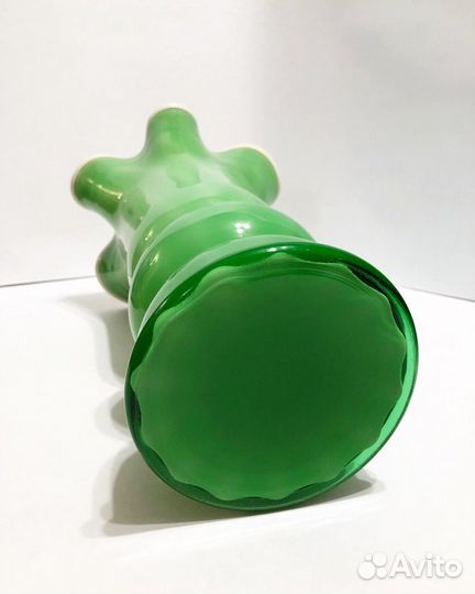 Ваза для цветов. Красный май