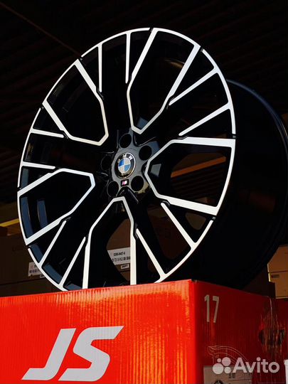 Разноширокие диски R20 BMW X5 X6 X7 G-кузов