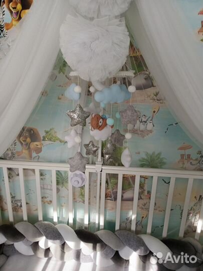 Детская кроватка