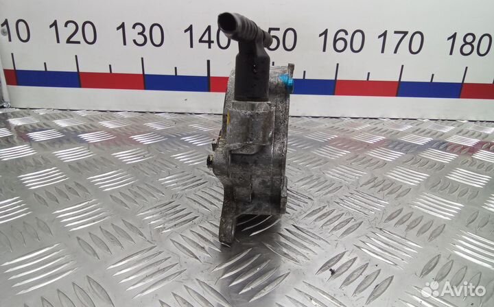 Насос вакуумный volkswagen passat B6 2009