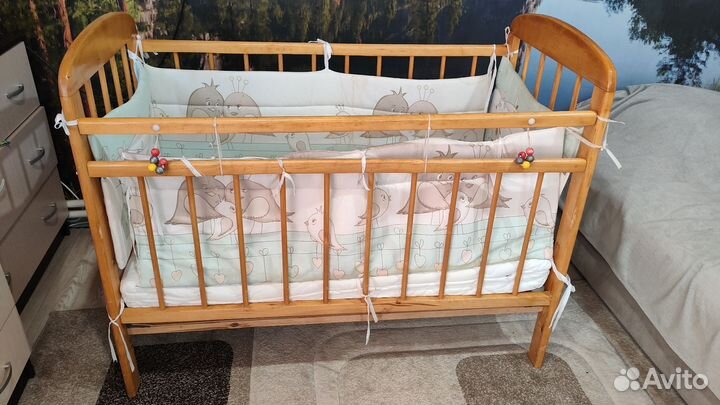 Детская кроватка