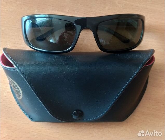 Солнцезащитные очки ray ban