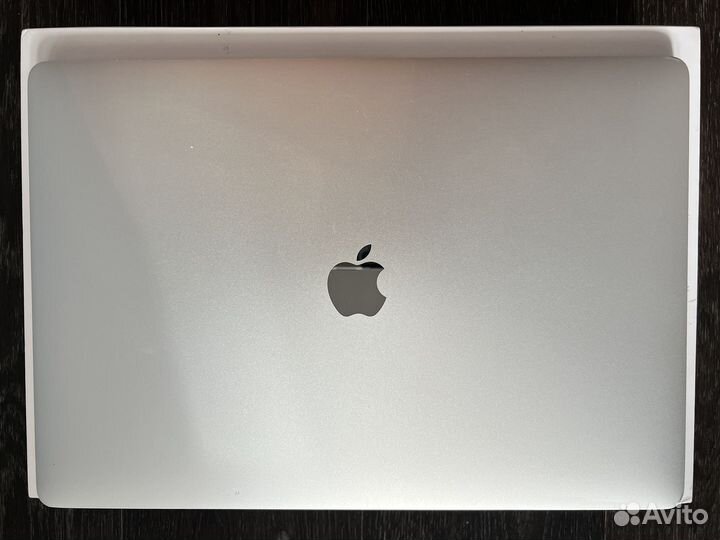 Супер Apple MacBook Pro 15 2016 Touchbar i7 16/256