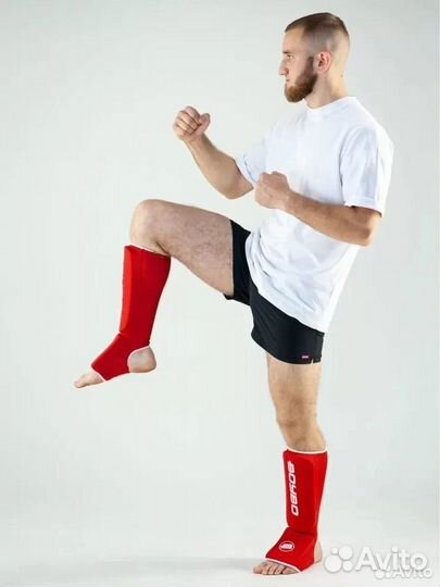 Защита для голени BoyBo красная