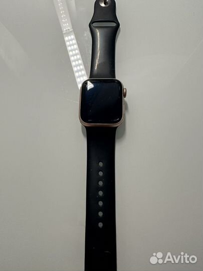 Часы apple watch 4 40 mm