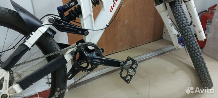 Двухподвесный велосипед Stark Devolution DH