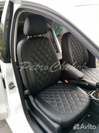 Чехлы на Фольксваген Поло Ромб