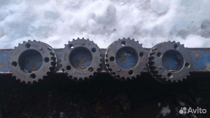 Шестерня коленвала Audi 80 100 2.3 034105263A