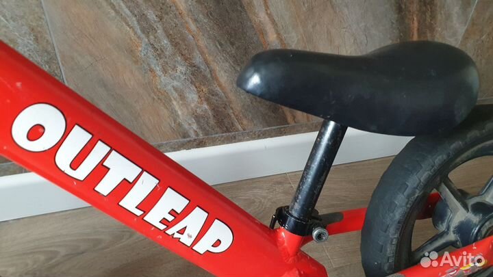 Беговел алюминиевый Outleap Joyride - вес 1,9 кг