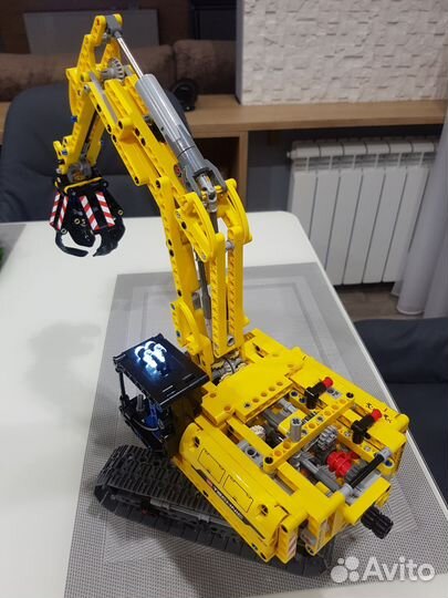 Lego Technic 42006 + Power functions 8293