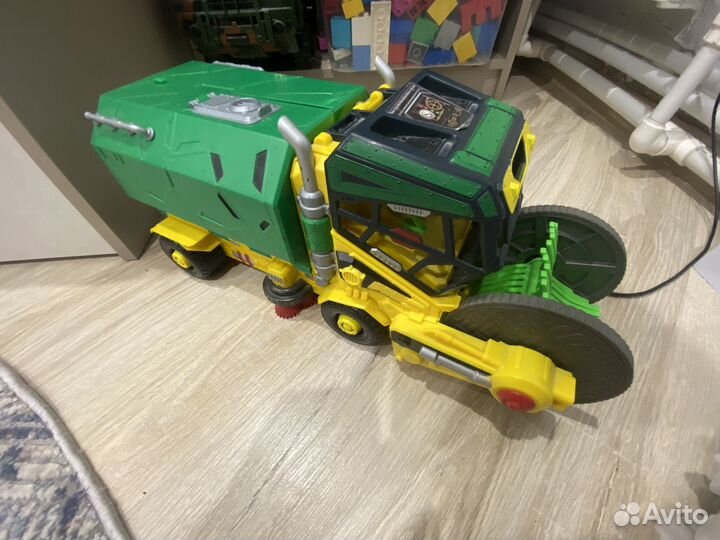 Грузовик черепашек Ниндзя