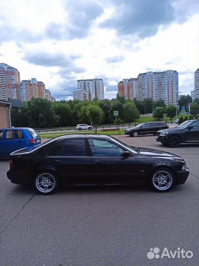 BMW 5 серия 3.0 AT, 2001, 300 000 км