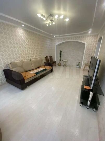 2-к. квартира, 56 м², 1/5 эт.