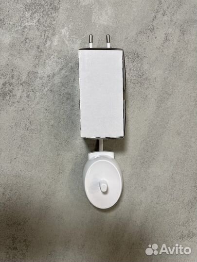 Зарядка новая для зубной щетки oral b