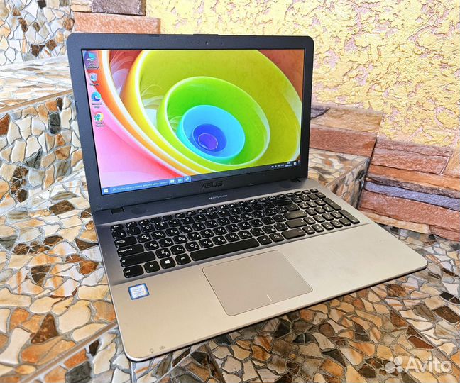 Свежий Asus X541/Core i3-7100/8GB/SSD 256GB