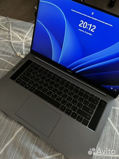 Huawei matebook d16