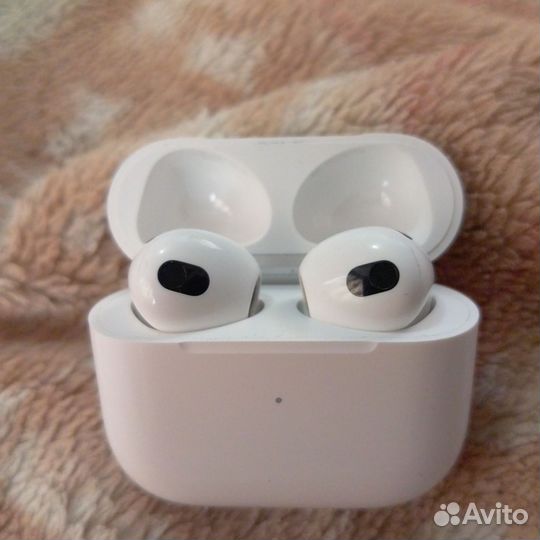 Беспроводные наушники