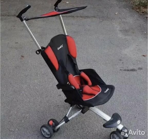 Прогулочная коляска