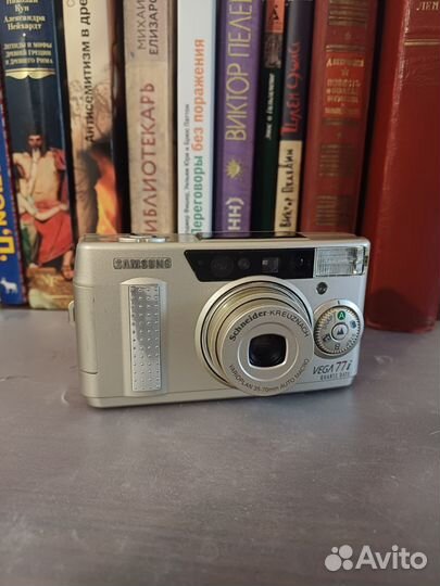 Плёночный фотоаппарат Samsung vega 77i