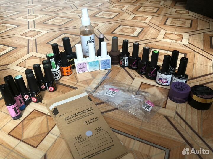 Для наращивания ногтей и гель лаки