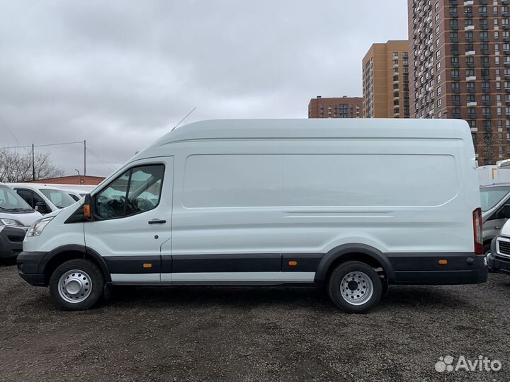 Ford Transit цельнометаллический, 2015