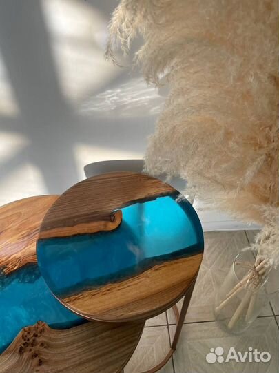 Журнальные столики круглые из дерева (комплект)