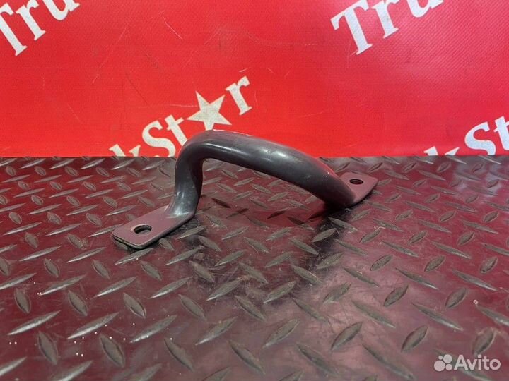 Кронштейн спальника нижний правый Man TGA, Man TGS