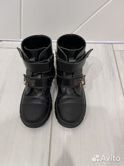 Ботинки для девочки
