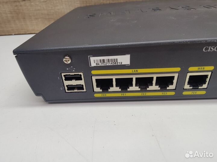 Маршрутизатор Cisco 871