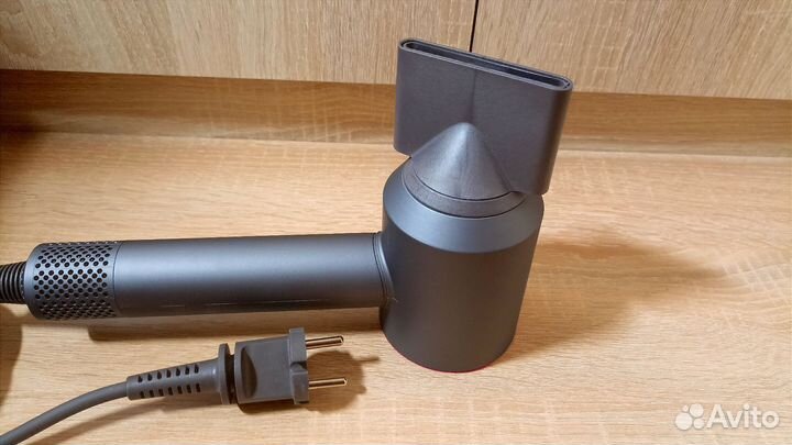 Фен Dyson super hair dryer