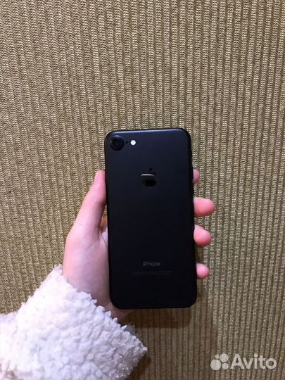 iPhone 7, 128 ГБ