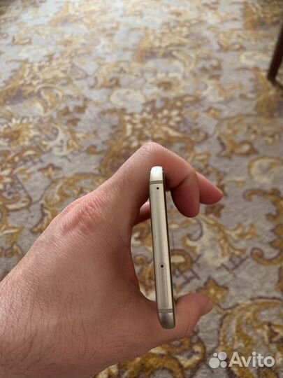 Samsung Galaxy A7 (2017) SM-A720F/DS, 3/32 ГБ