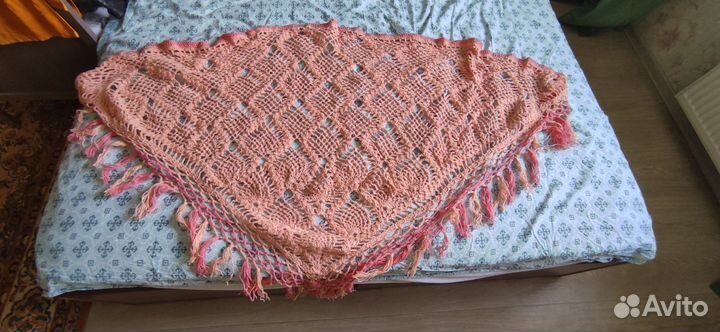 Вязанная накидка