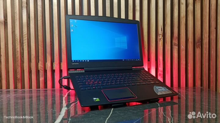 Игровой ноутбук Lenovo Legion Y520 на Core I5