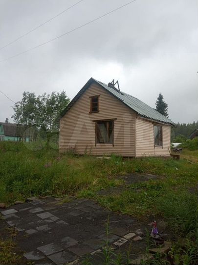 Дача 36 м² на участке 10 сот.