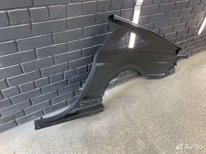 Крыло заднее правое Ford Mustang VI