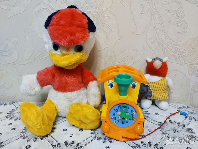 Мягкие игрушки и паровозик