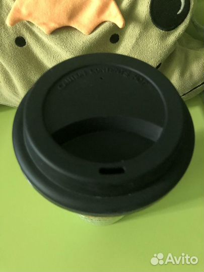 Кружка с крышкой Новая