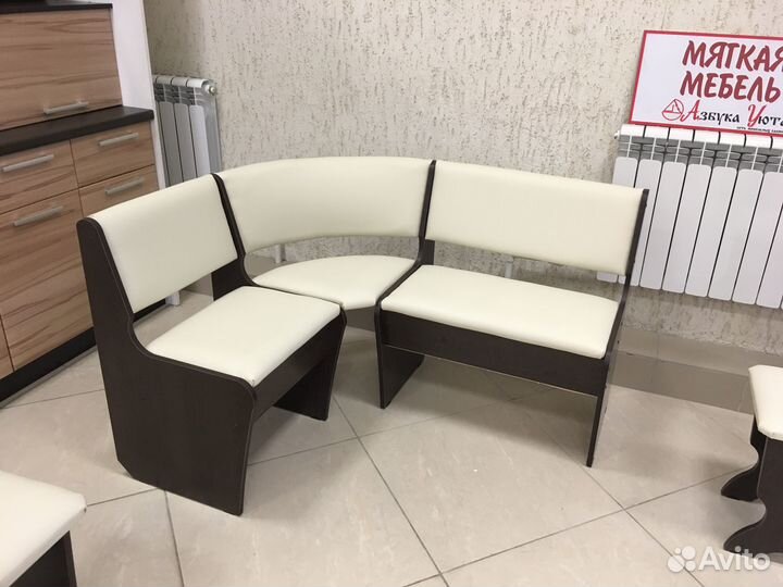 Кухонный уголок №2 Монако 100х130см новый комплект