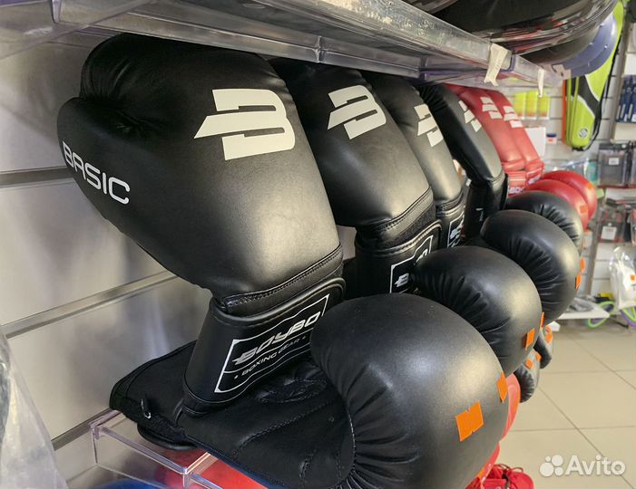 Новые боксерские перчатки в наличии S3