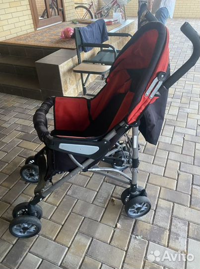 Прогулочная коляска