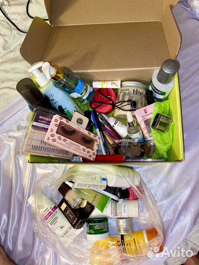 На доставке Косметика пакетом и духи