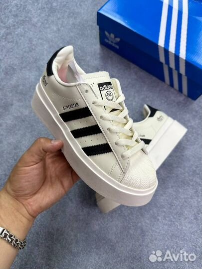 Кроссовки Adidas superstar bonega