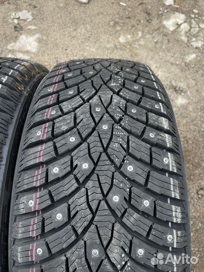 Triangle IcelynX TI501 205/50 R17